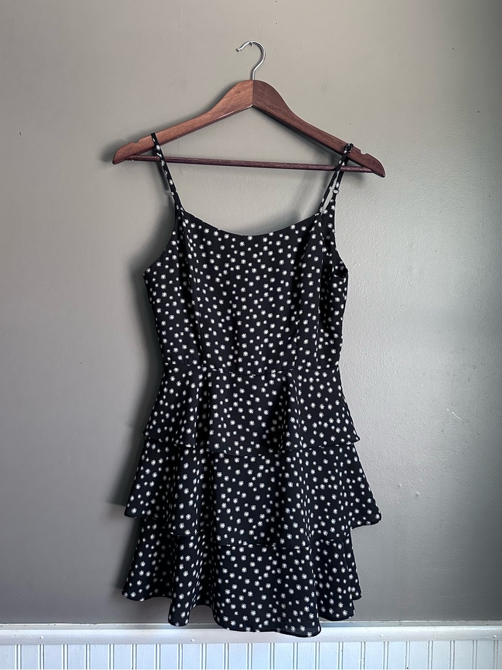 Forever21 Floral Mini Dress Size Small Black White Floral Printed Sun Dress